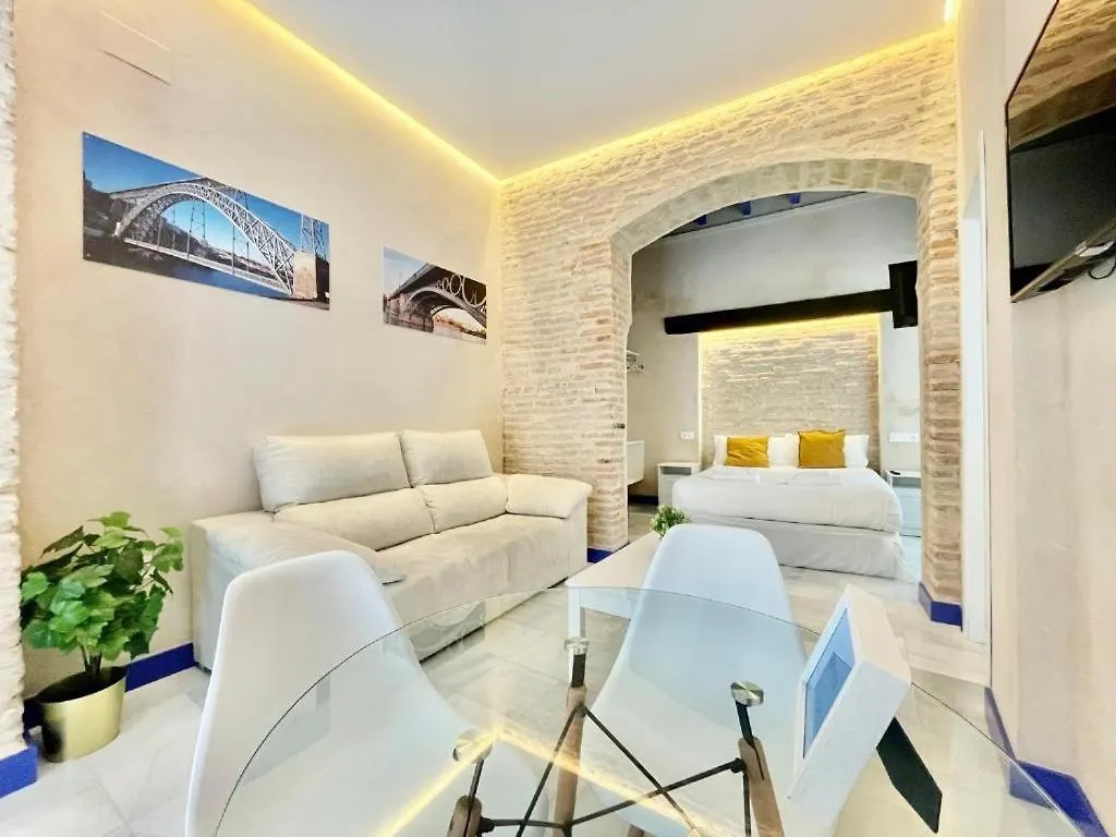 Philippe'S Home Triana セビリア